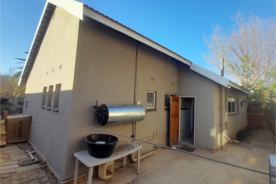 3 Bedroom Property for Sale in Flamwood North West